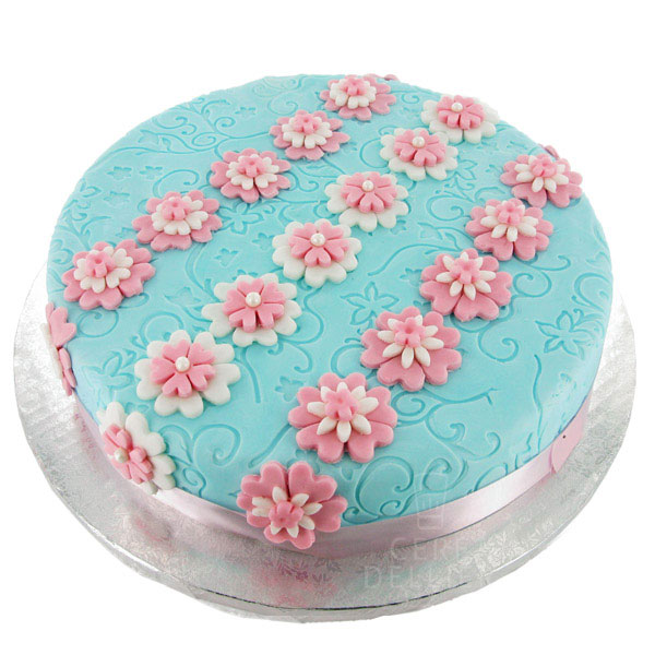 Gâteau en pâte à sucre bleu ciel - Cerfdellier le Blog