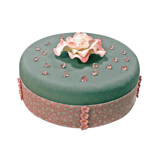 Un gâteau fleuri en pâte à sucre - Cerfdellier le Blog