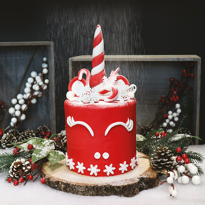 Recette coffret cake design de Noël : le gâteau licorne de Noël
