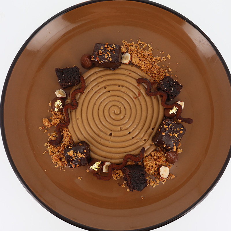 Dessert à l’assiette spirale chocolat café noisette
